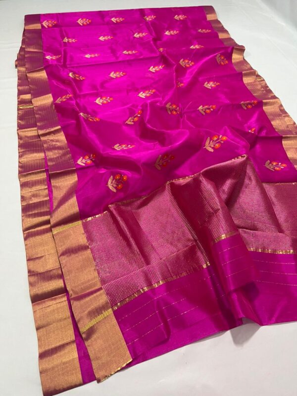 Pure Handloom Chanderi Pattu Katan Silk with tilfi meena weaved leaf weaved Saree.