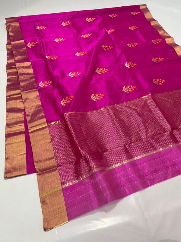 Pure Handloom Chanderi Pattu Katan Silk with tilfi meena weaved leaf weaved Saree.