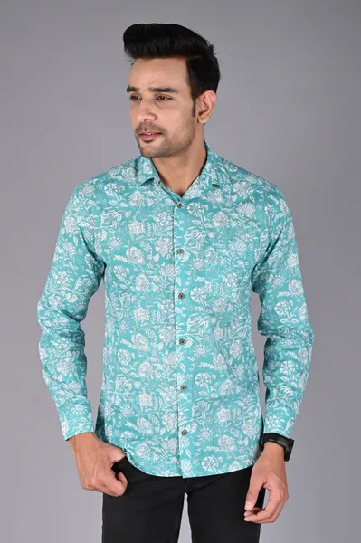 Men Green & White Slim Fit Printed Casual Shirt