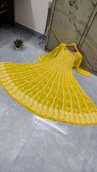 56 Kali Chikan Anarkali