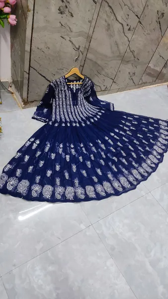 56 Kali Chikan Anarkali