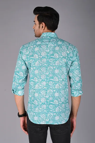 Men Green & White Slim Fit Printed Casual Shirt