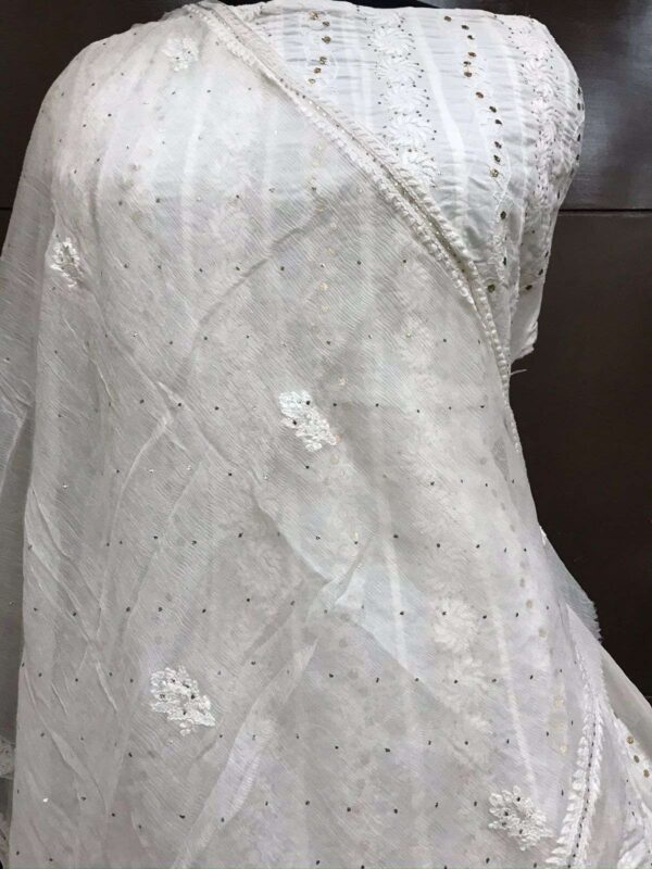 CHIKANKARI KURTA SET SAANVI 15