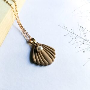 SEA SHELL PENDENT