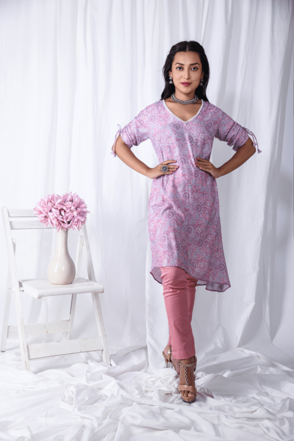 Pink Printed Floral Rushed Kurta