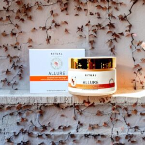 BE’S ALLURE AGE-DEFYING NIGHT TREAT CREAM