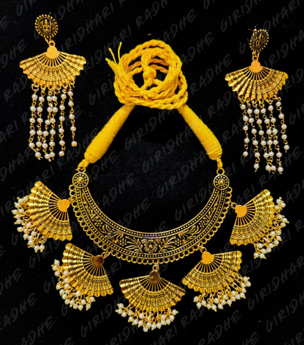 ANTIQUE GOLDEN HASLI JEWELLERY SET