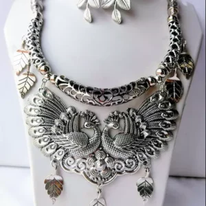 Silver Pipe Pata Mayur Nacklace