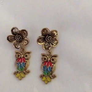 Classy Owl Earring