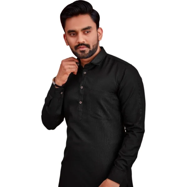 Men's Cotton Blend Solid Full Sleeve Knee Length Kurta (Black)