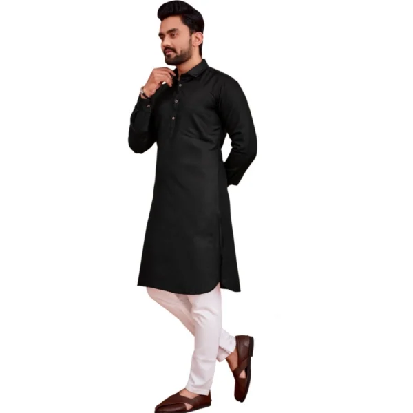 Men's Cotton Blend Solid Full Sleeve Knee Length Kurta (Black)