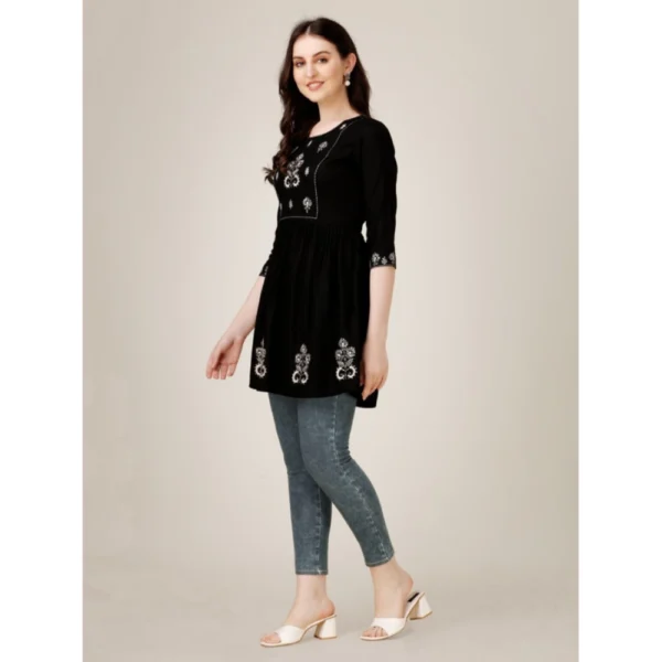 Women's Casual 3-4 th Sleeve Embroidered Rayon Tunic Top (Black)