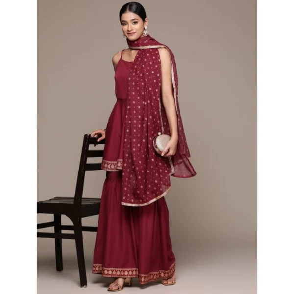 Women's Casual Sleeveless Ethnic Motifs Crepe Kurti Sharara And Dupatta Set (Maroon)