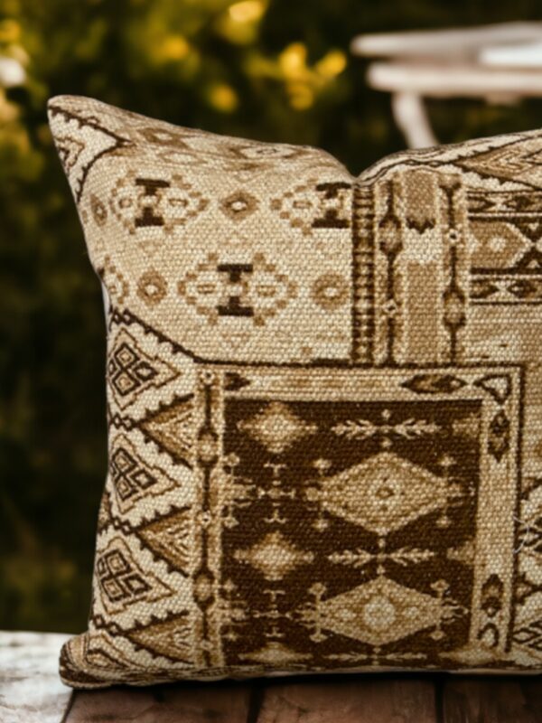 Heritage Hue Cushion Cover