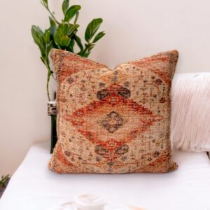 Vintage Medillion Cushion Cover