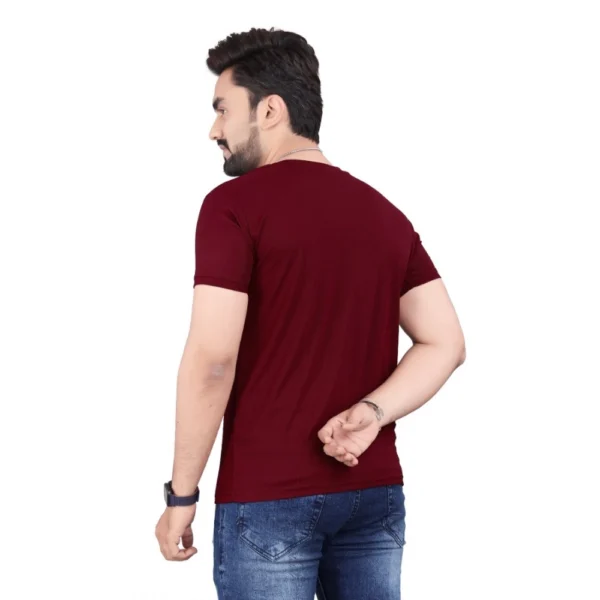 Men's Casual Half Sleeve Cotton Blend Round Neck T.Shirt (WINE)